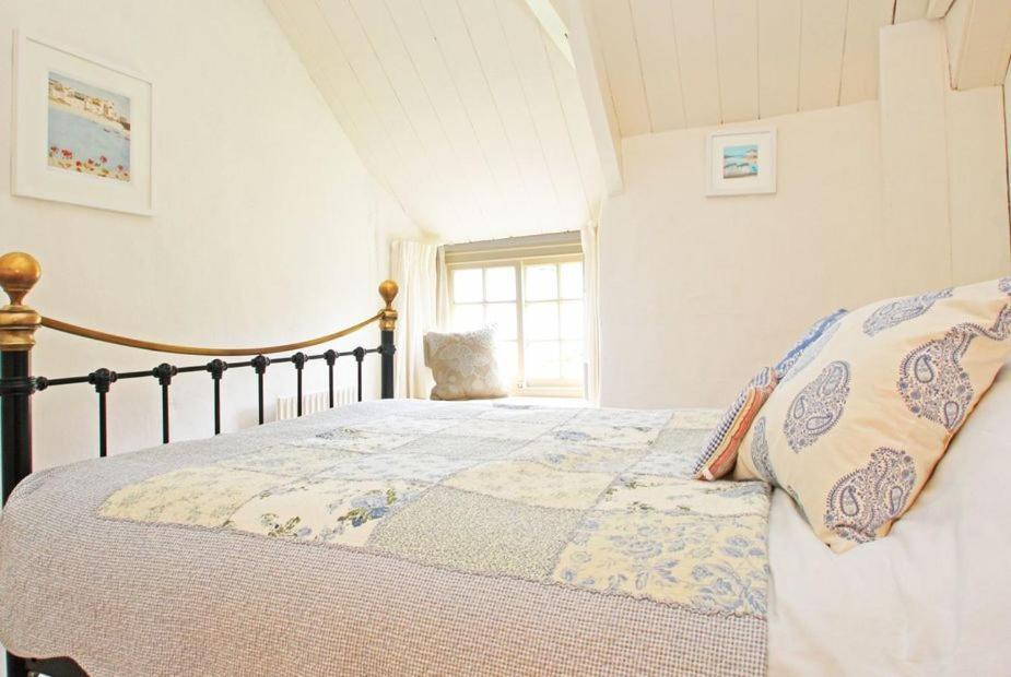 Holiday home Meadowside Cottage, Characterful Grade 2 Listed Near To And Padstow *